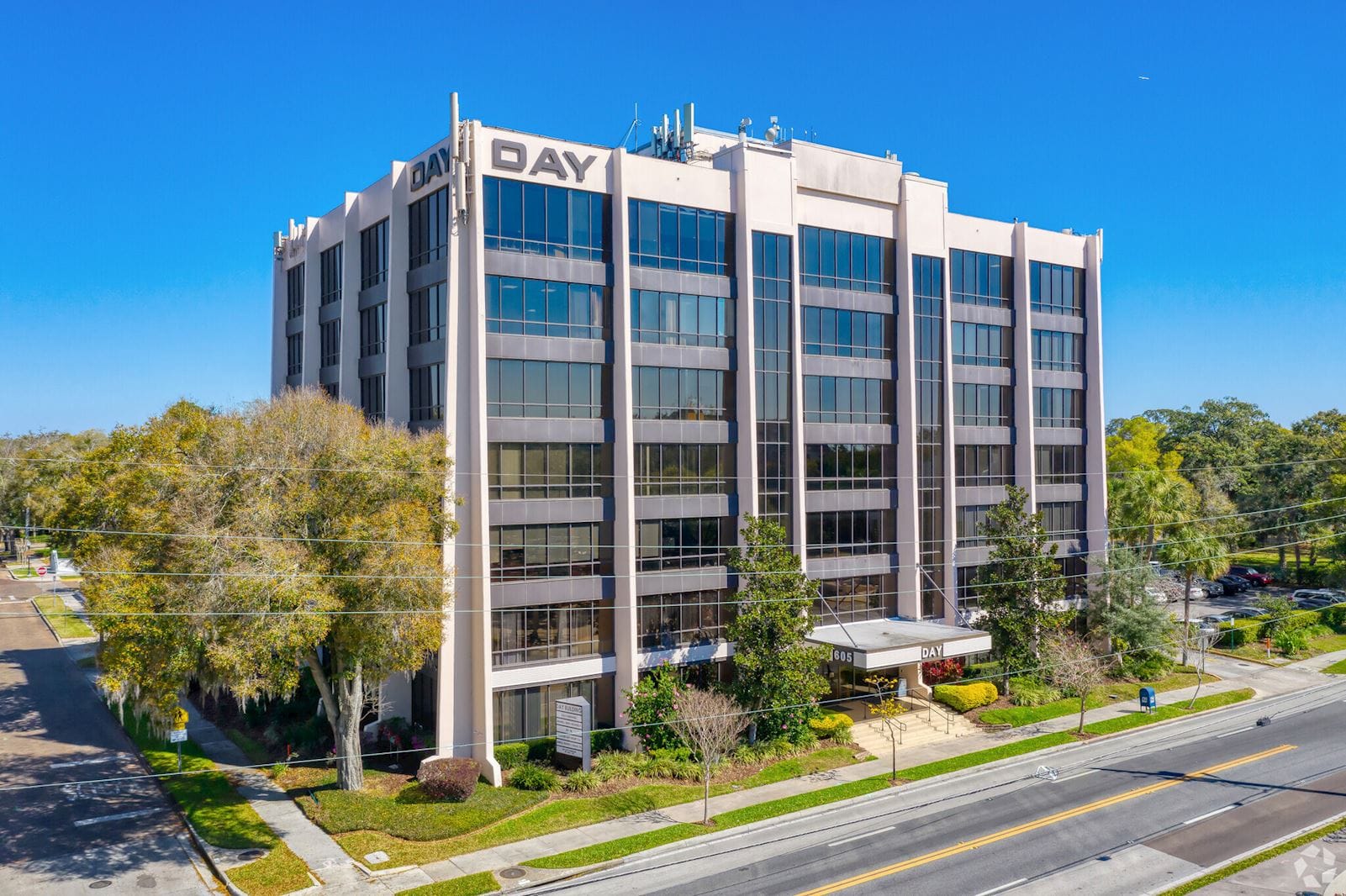 Orlando Commercial Real Estate Brokers